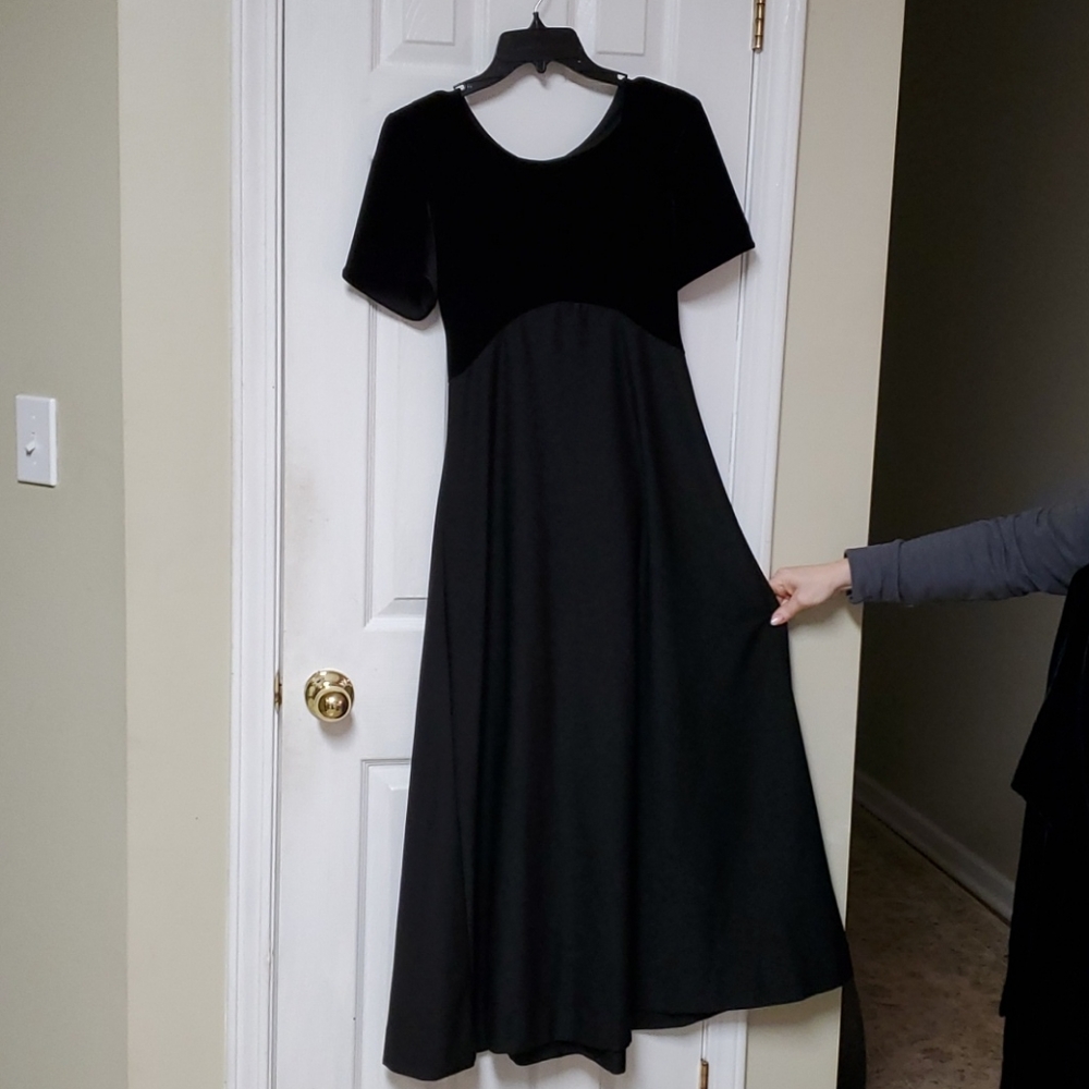 Dress - Formal